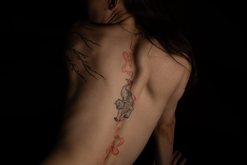 Bodyscape tiger cherry tattoo
