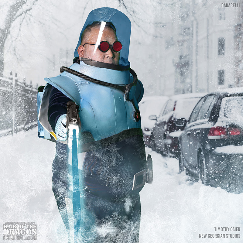 Cosplay futuristic warrior icy battle